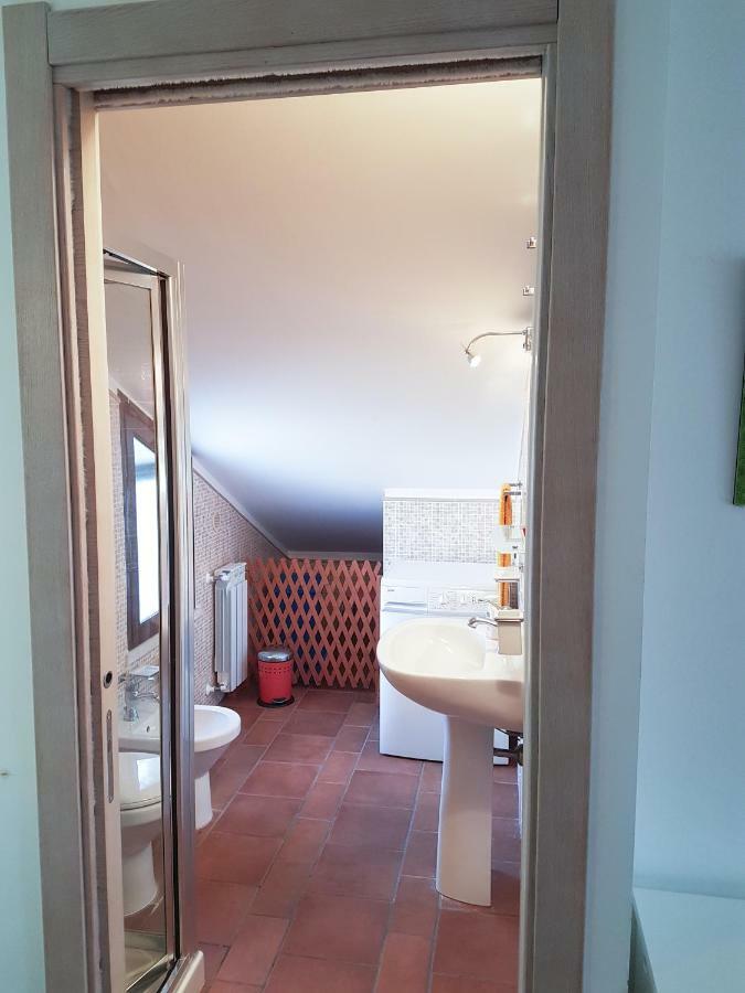 Mansarda Con Vista Piscina Villa Campofelice Di Roccella Eksteriør billede