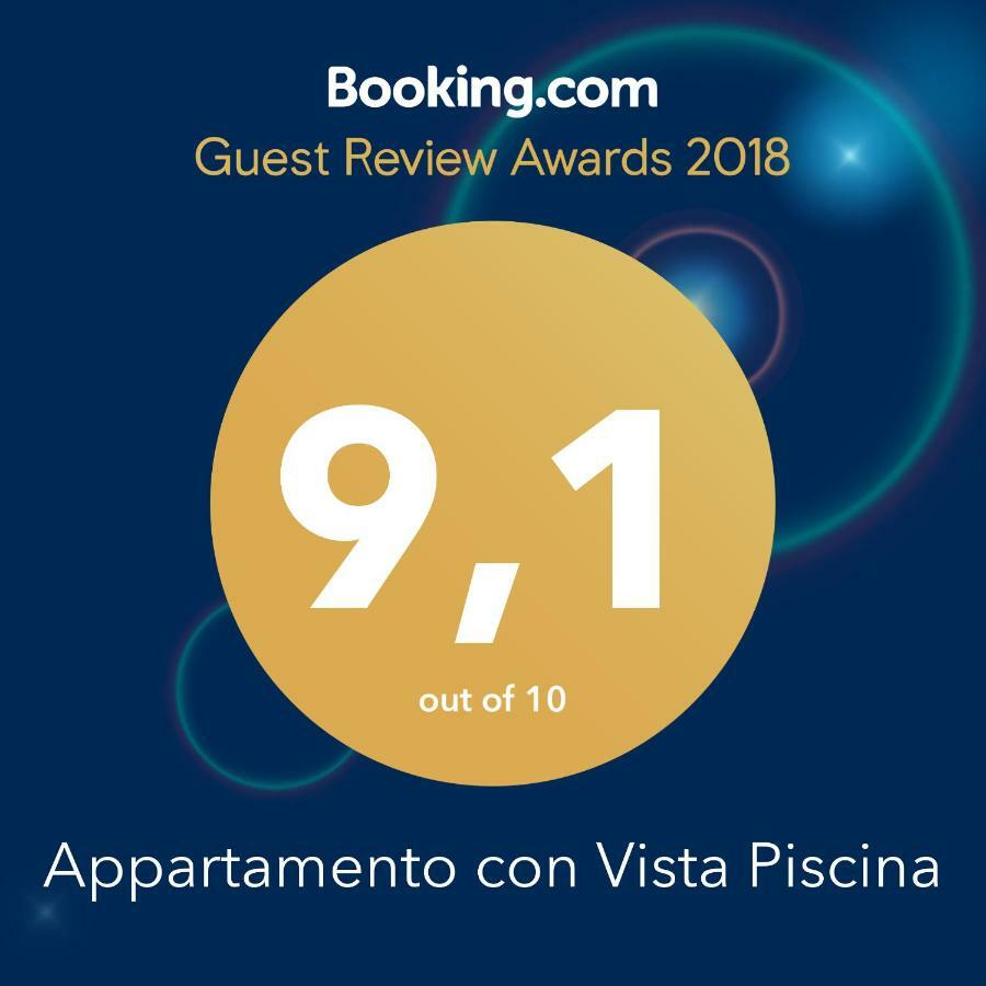 Mansarda Con Vista Piscina Villa Campofelice Di Roccella Eksteriør billede